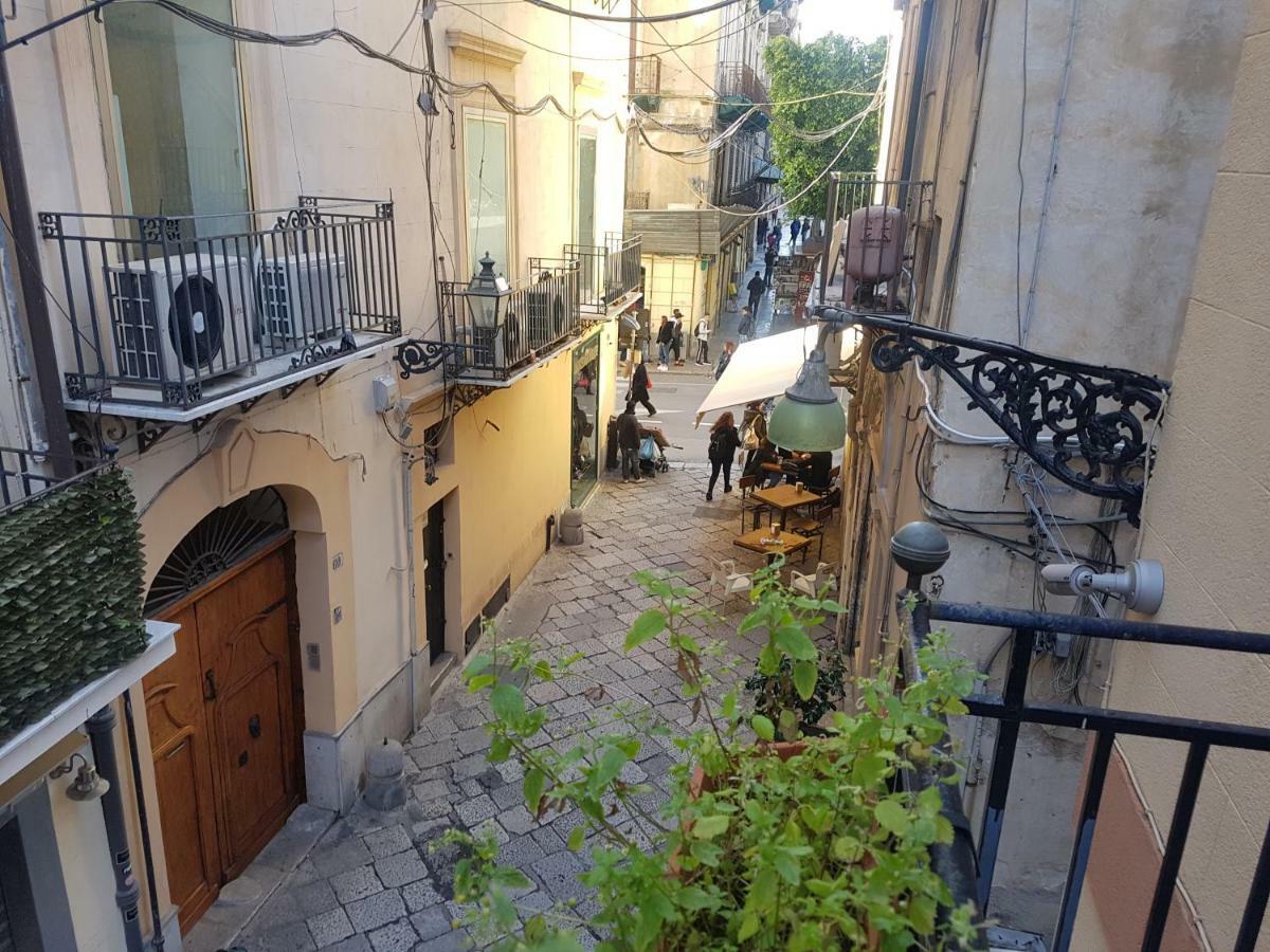 " Sicilian Cottage " Apartment Old Historic Center Palermo Exterior foto